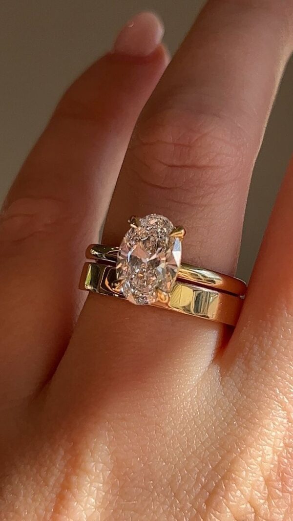 Glow Diamond Ring