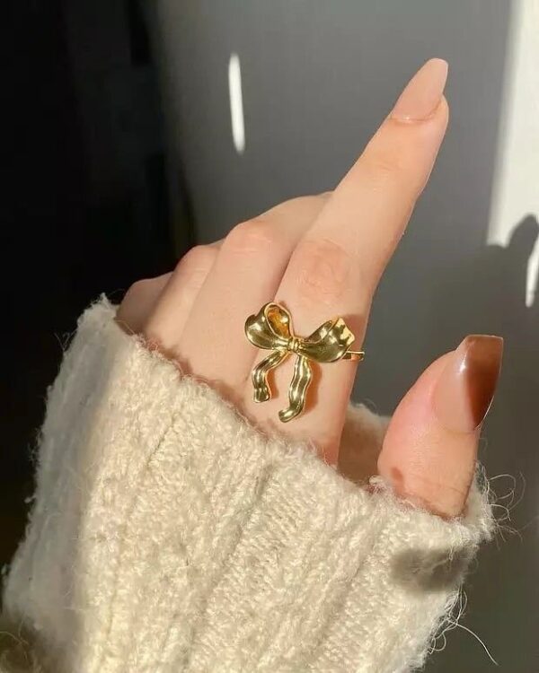 Bella Bow Ring